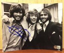 BARRY GIBB SIGNED YOUNG 8x10 PHOTO NIGHT FEVER BEE GEES BECKETT BAS