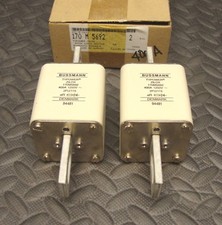 2 Lot NEW Buss Typower 170 M 5692 Fuse 170M5692 400 Amp 1250 Volt Bussmann Eaton