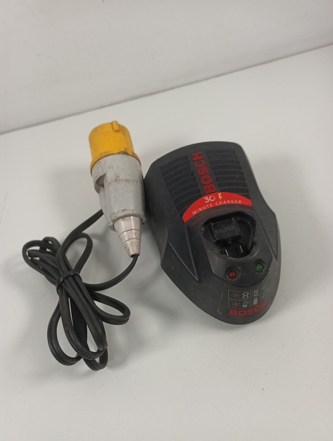 Bosch BC430 10.8v 12v Lithium Battery Charger BC430 110v eBay