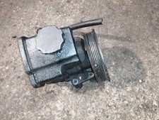 Pompe direction assistée Mercedes VIANO