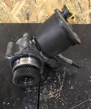 Pompe direction assistée Mazda 626
