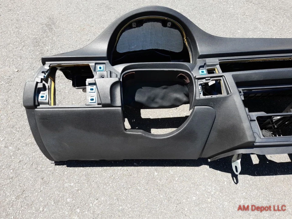 BMW 335i 328i E93 2008 convertible tablero de instrumentos panel de instrumentos sin navegación negro PU local Foto 2 de 4