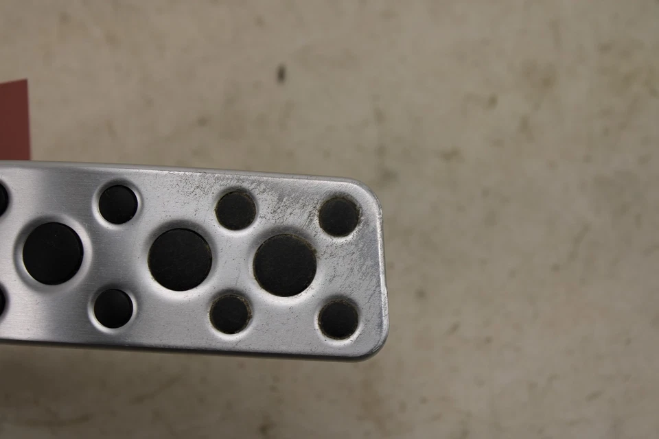 Pedal acelerador 2015-2021 Subaru WRX STI OEM NE102 Foto 4 de 4