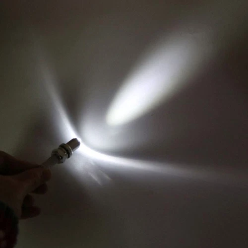 (3x) Zündkerze Schlüsselanhänger LED Licht Schlüsselanhänger Ring Autoteile Schlüsselring Schlüsselanhänger NEU - Bild 14 von 19