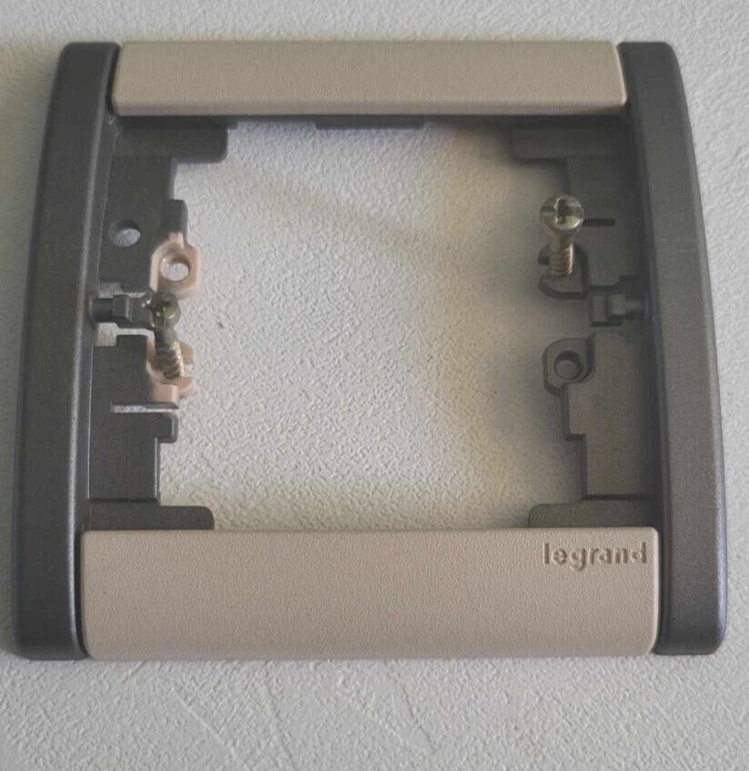 Square D LA36400 Circuit Breaker 400A 3P 600V 3PH LA I