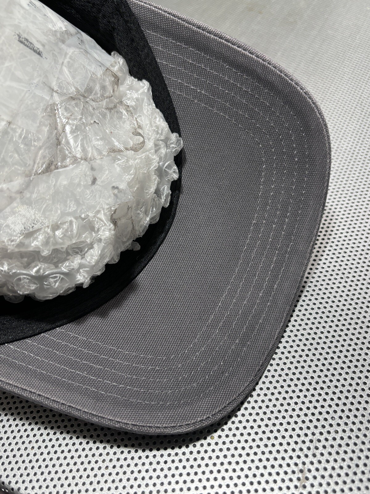 yipitDATA GRAY BALLCAP PREOWNED IN VERY GOOD COND… - image 7