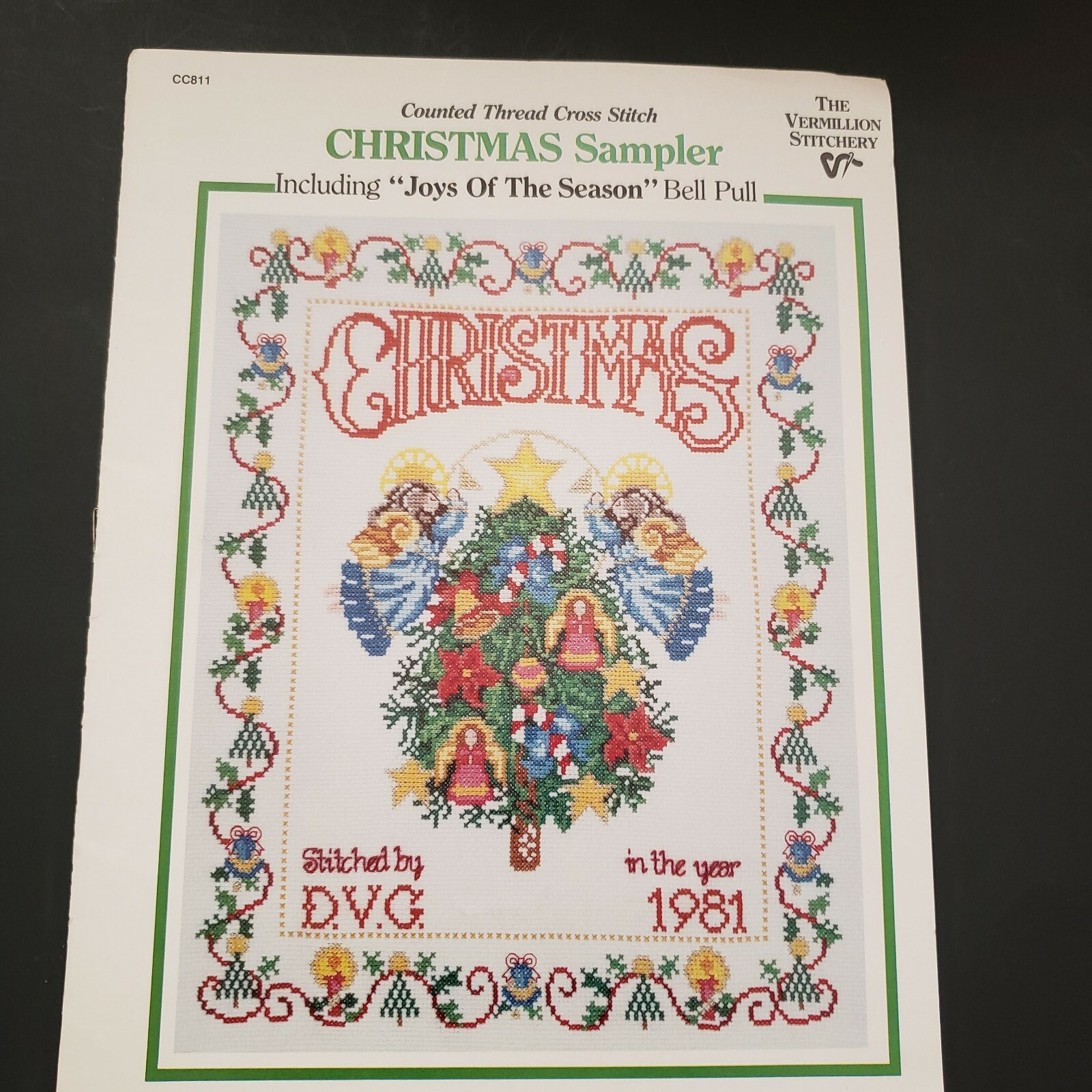 The Vermilion Stitchery Christmas Sampler Cross Stitch Patterns CC811