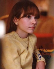 Holly Taylor "The Americans" AUTOGRAPH Signed 8x10 Photo ACOA