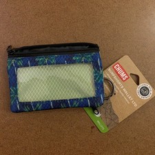 CHUMS 3" x 4.5" Blue Plam Trees Surfshorts Wallet NWT