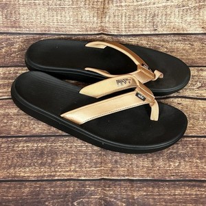 nike women's bella kai flip flops bronze