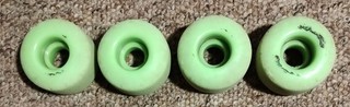 Powell Peralta Dragons Skateboard Wheels 93A 54mm X 34mm Green Used.