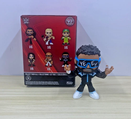 Funko Mystery Minis WWE - "Main Event" Jay Uso  1/6