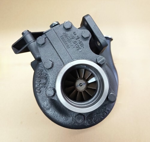 Turbolader Holset HX35W T3 8cm Gehäuse twin scroll V-band billet made UK - Picture 4 of 7