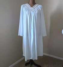 Vintage Shadowline Short Blue Nightgown Robe HouseCoat Embroidered Size Small