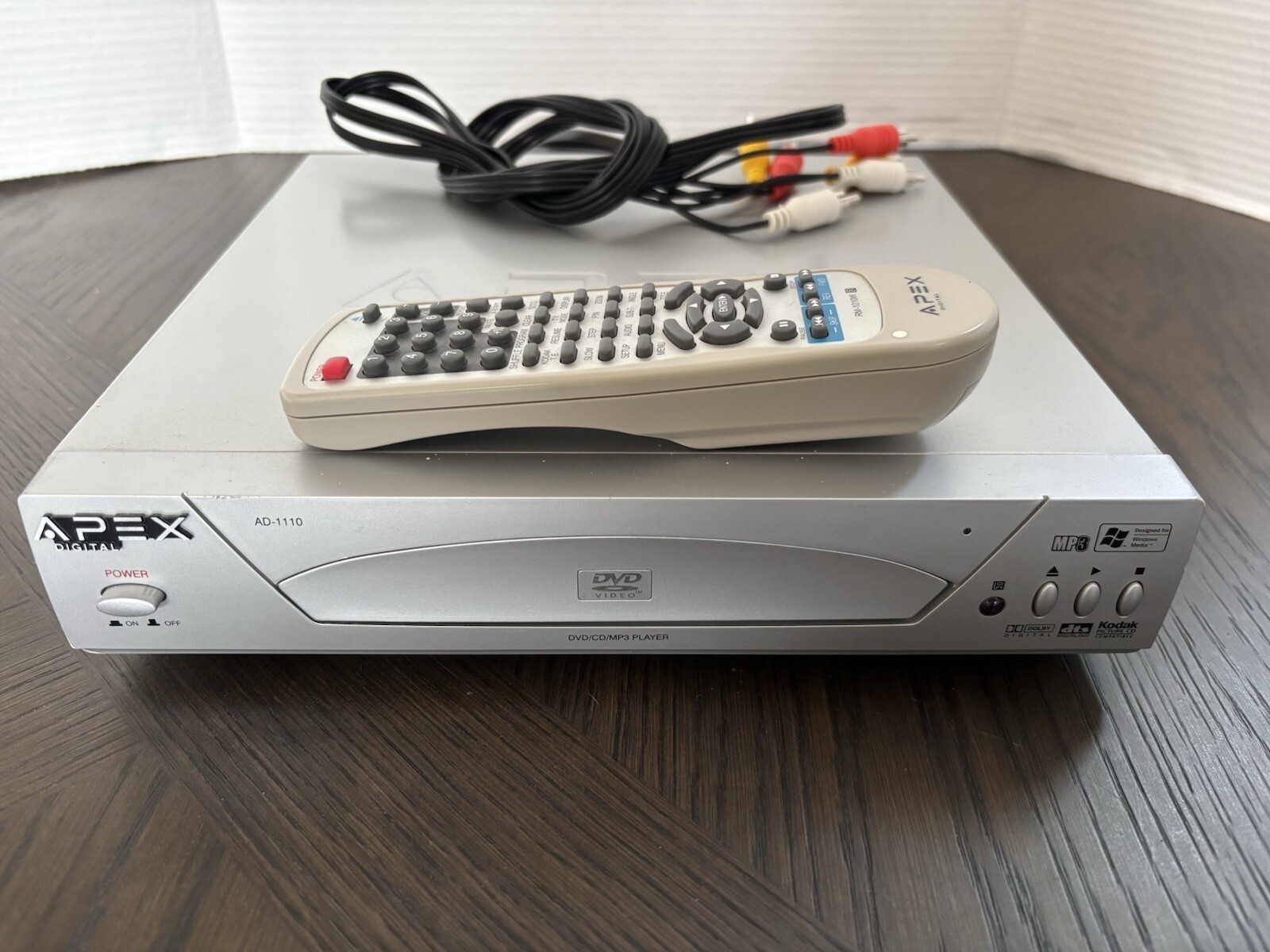 Remote & Av Cable Included Works 1 Owner
