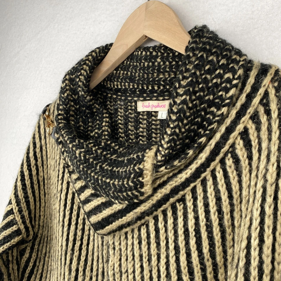 FRESH PRODUCE Sweater L Chunky Striped Cardigan Wrap Moto Beige Black - Image 4 of 4