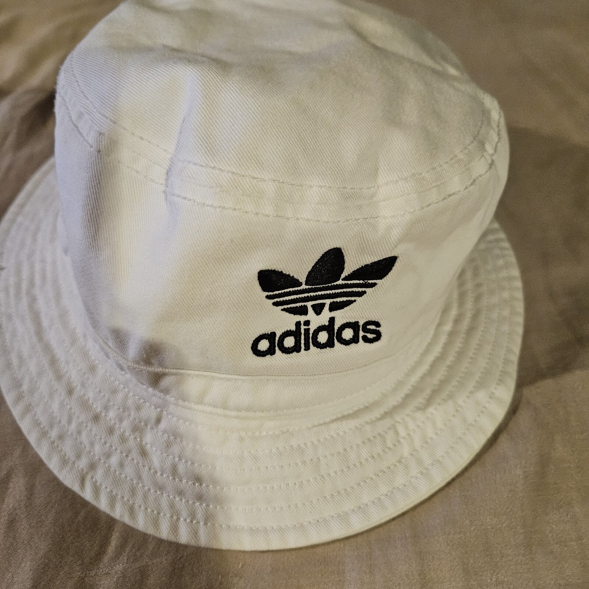 Adidas Originals Trefoil Bucket Hat White NEW Spain Bucket Hat Soccer KD5821 White main image 2