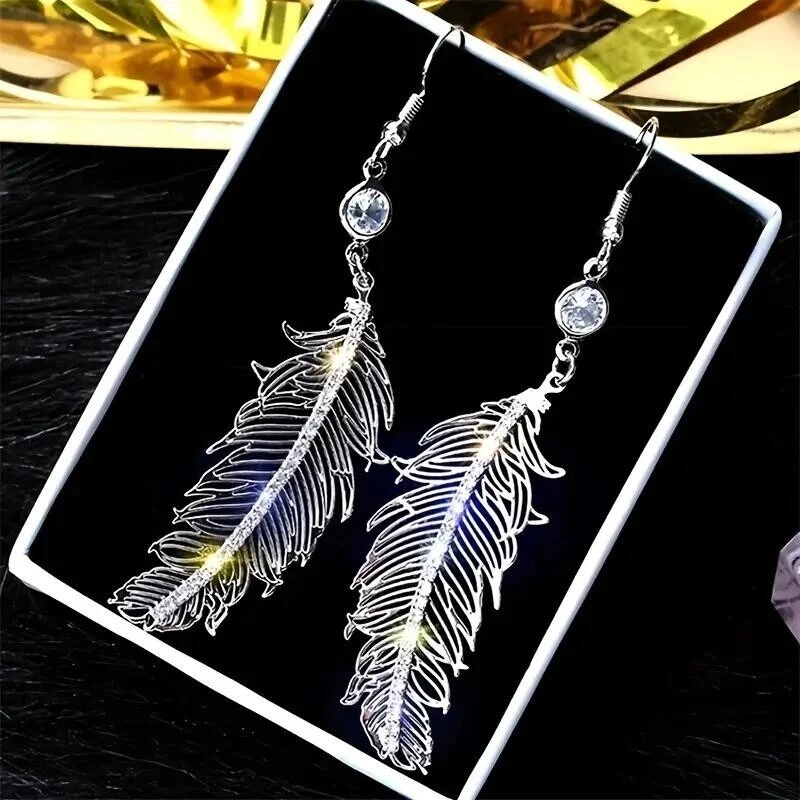 Elegantes Pendientes Largos Pluma Únicos Colgantes Oreja Joyería Circonita Regalo Mujeres Niña Foto 4 de 4