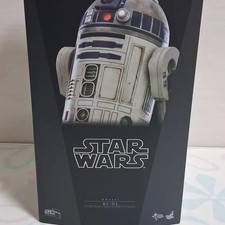Hot Toys Star Wars Episode 2 R2D2 MMS651 Figure with Battery