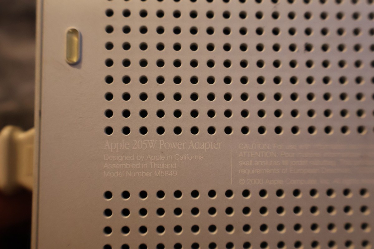 Apple 205W Power Adapter M5849 Power Supply For Power Mac G4 Cube