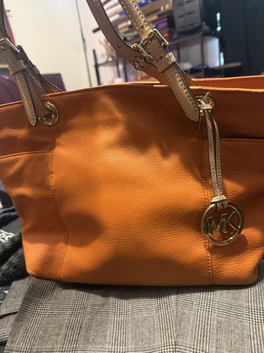 Michael Kors ショルダーバッグ オレンジ バッグ & ハンドバッグ 女性