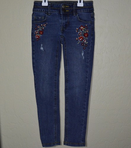 SO Jeans Girls 6x Flowers Distressed Embroidered Floral Detail Adjustable Waist