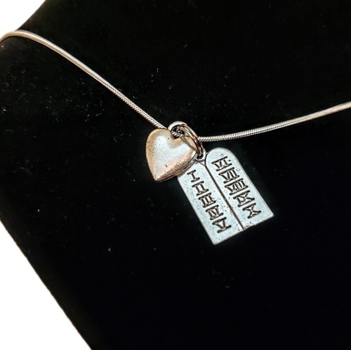 Ten Commandments and Heart Pendants on 25" 925 Marked Chain - Picture 3 of 6