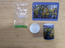 Metropolitan Museum of Art 54pc Mini Puzzle 1997 Wistaria Tiffany Studios Detail