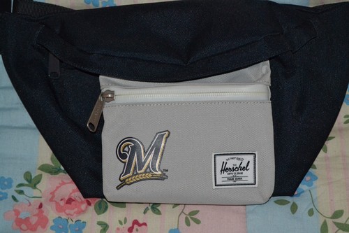Herschel x Major League Baseball Milwaukee Brewers Hip Pack Bum Bag Unused - Picture 2 of 6