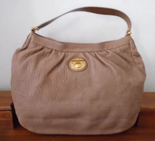 MARC JACOBS tan textured leather shoulder bag