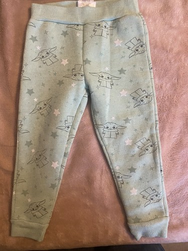 Girl’s Star Wars Grogu Baby Yoda Cute Toddler Jogger 2 piece set Size 2T Blue - Picture 2 of 6