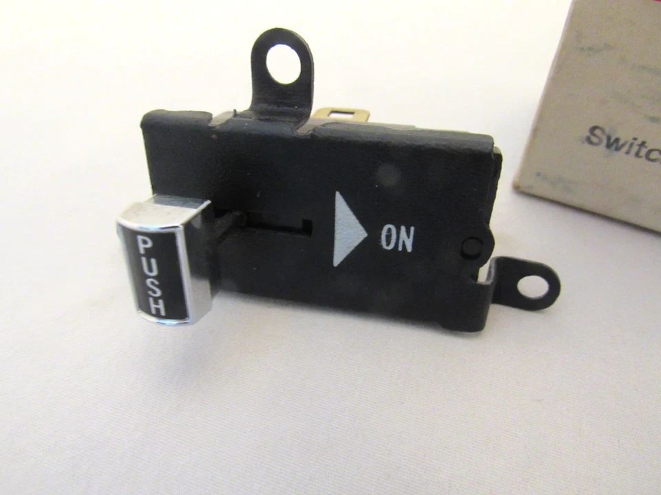 Nuevo de Lote Antiguo Pontiac GTO Lemans Can AM 400 455 Interruptor Limpiaparabrisas GM 1994130 Foto 3 de 4