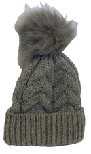Time and Tru Hat Fleece Lined Beanie Cap Faux Fur Pom Pom Gray Cable Knit Grey