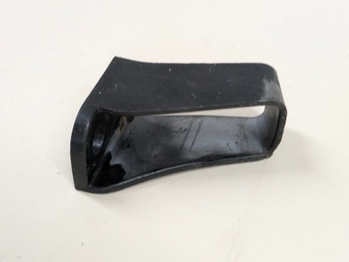 Suzuki GSX600F GSX750F Katana 600 Rear Brake Hose Guide 1998-2006 69243-06C00 - Picture 5 of 5
