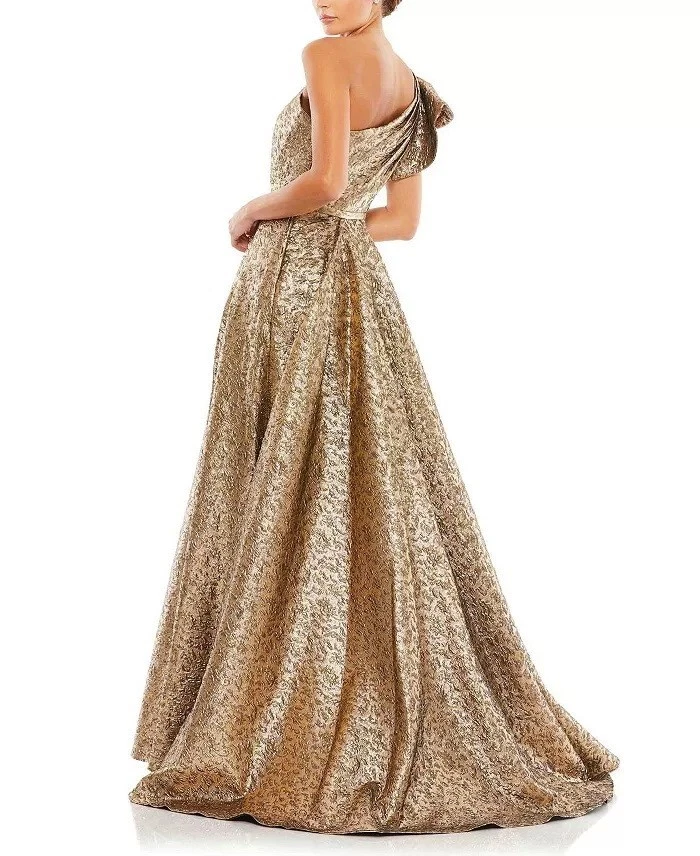 Mac Duggal Antique Bronze Crinkle Metallic Ruffle One Shoulder Gown Size 6 $598 - Image 2 of 3