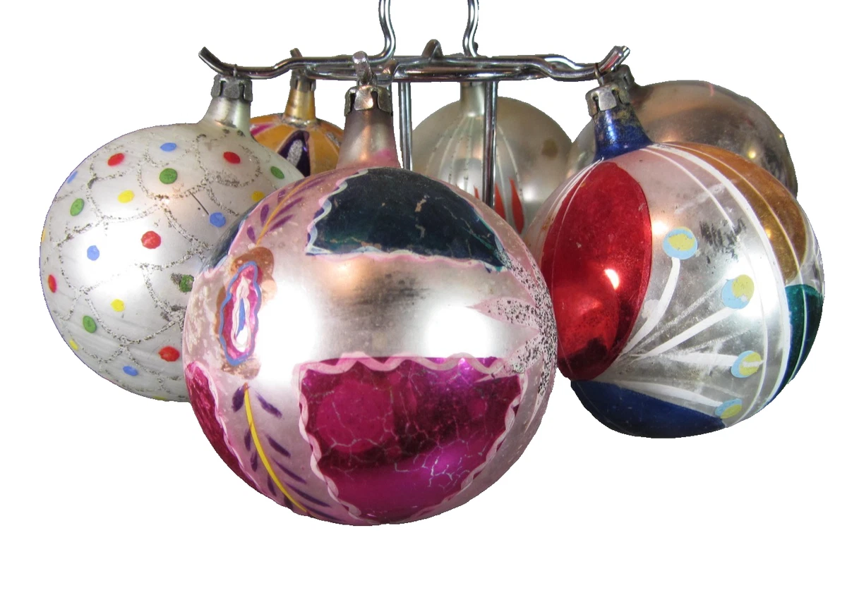 1960 Year Manufactured Collectible Holiday & Seasonal Ornaments