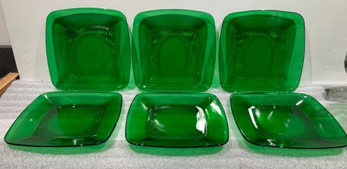 Vintage Anchor Hocking 6 Dinner Plates Emerald Green  “CHARM” 9 1/4” Square