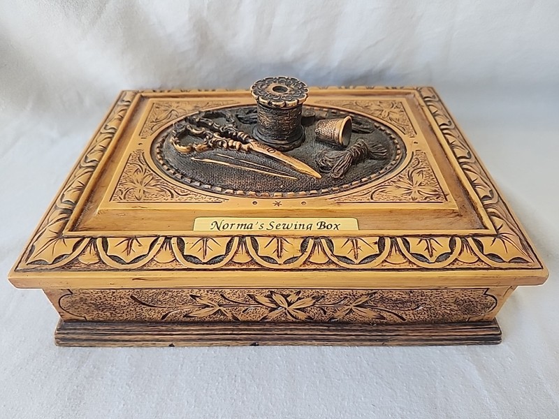 Vtg Reproduction Victorian "Norma’s Sewing Box" Faux Wood Resin, With Tray, Felt