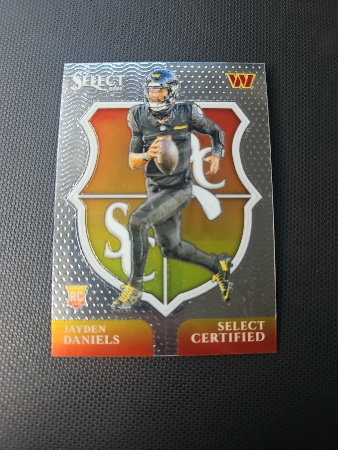 2024 Panini Select Jayden Daniels RC Select Certified #2 Rookie Commanders
