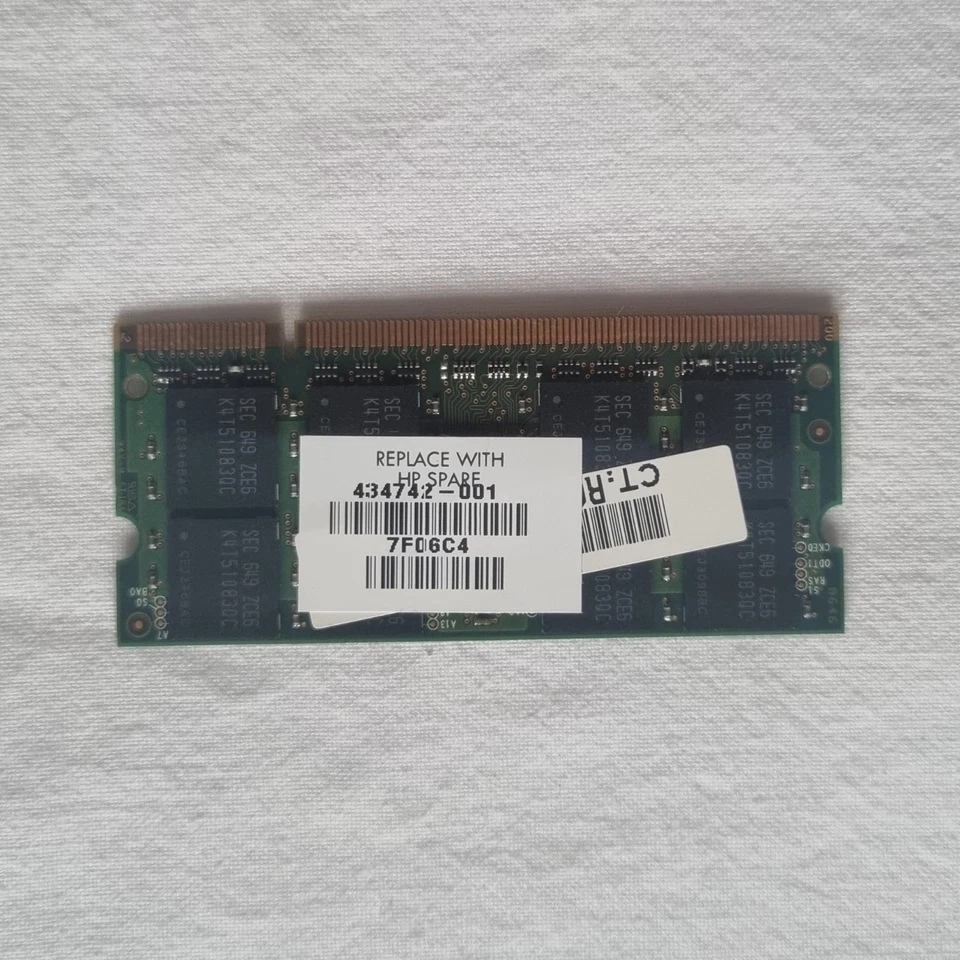 Samsung 1GB 2Rx8 SO-DIMM RAM m470t2953cz3 - Image 2 of 2