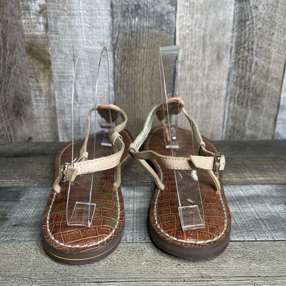 Sandalias de tanga Sam Edelman Gigi para mujer de cuero brillante con tiras talla 9 M Foto 4 de 4