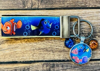Key Fob Chain Holder Strap Mini Finding Nemo Dory Friends Glitter Charm 3'' RTS