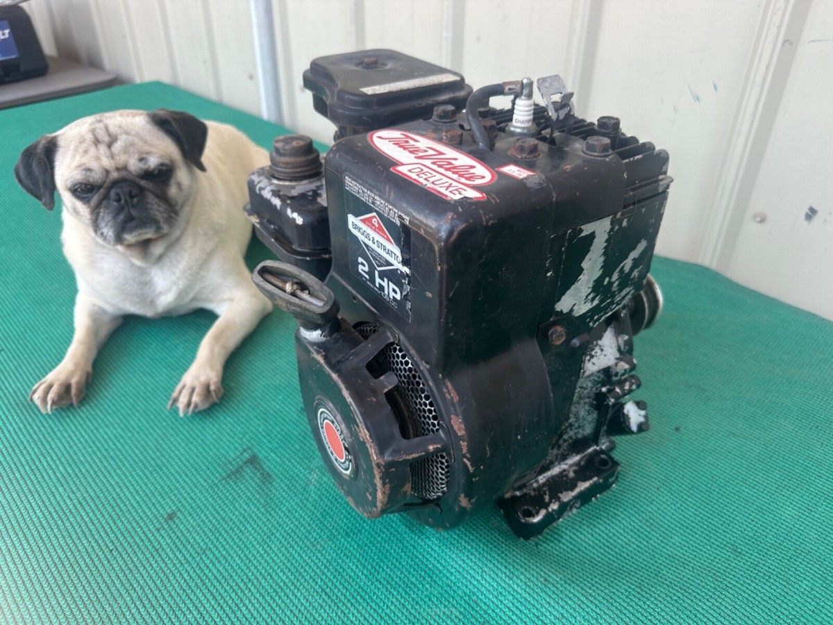 genuine BRIGGS and STRATTON 2 HP horizontal shaft ENGINE MOTOR