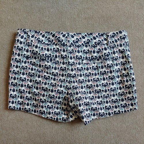 Banana Republic Elephant Design Shorts Womens Size 2 Petite Blue White Stretch - Picture 4 of 5