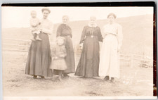 c1909 Multi Generation Family Group Women and Children RPPC Postcard Rural Scene