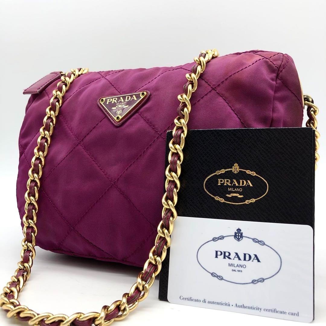 【希少】00s PRADA shoulder bag Vintage 2000s black Prada leather shoulder bag with white
