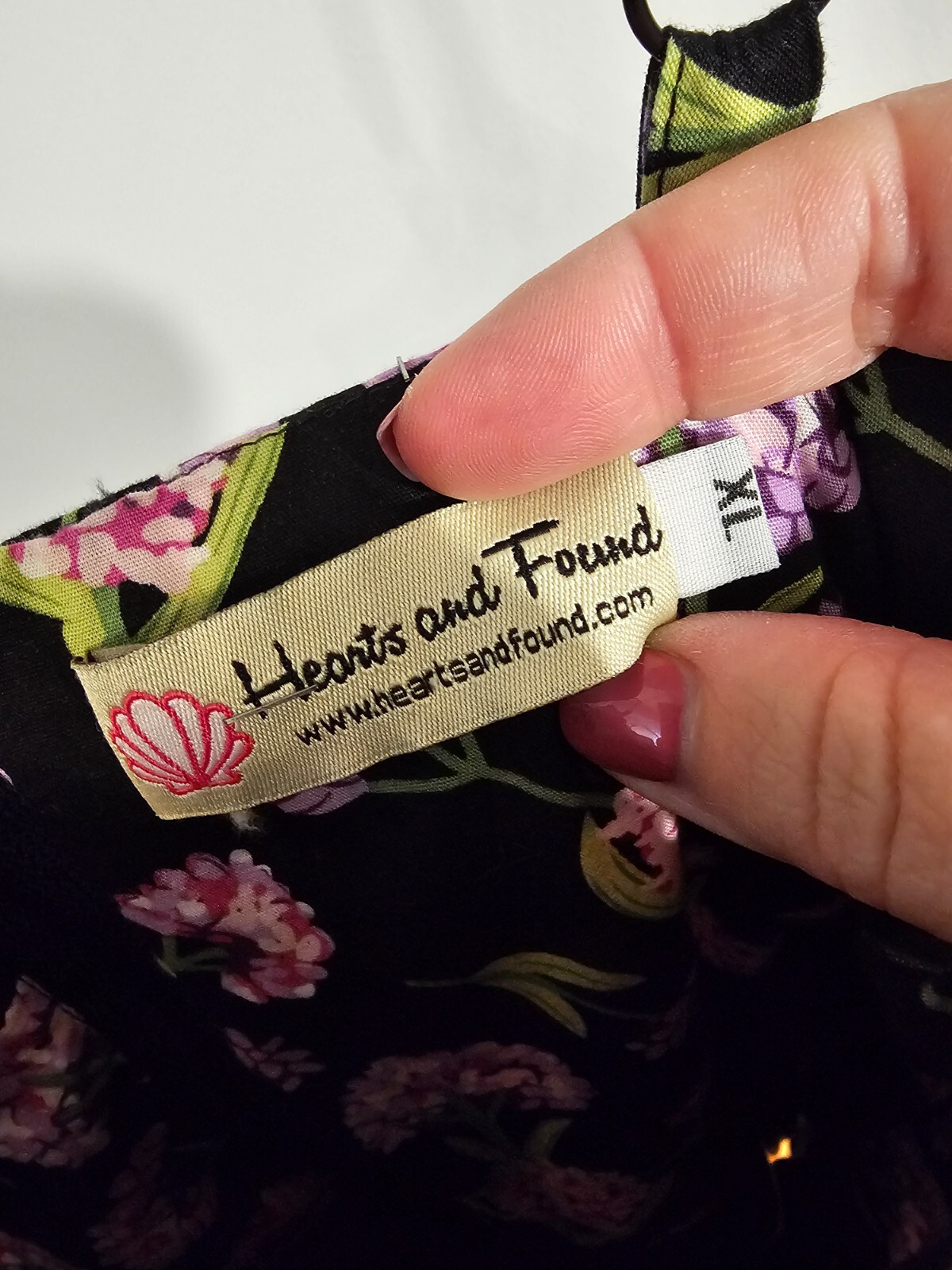 Hearts and Found Grace dress in black and purple floral print GUC size XL