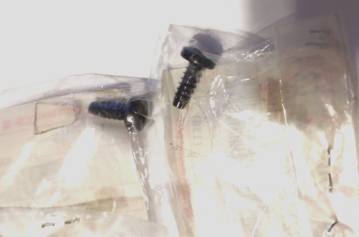 Kawasaki Screw 5X14 NOS 92172-R012 Qty. 2 (L-2577) | eBay