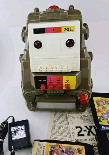 Vintage 1978 Mega Corp 2-XL Robot. 3x 8 Track Tapes. Working EUC Burbank Toys - Picture 11 of 14