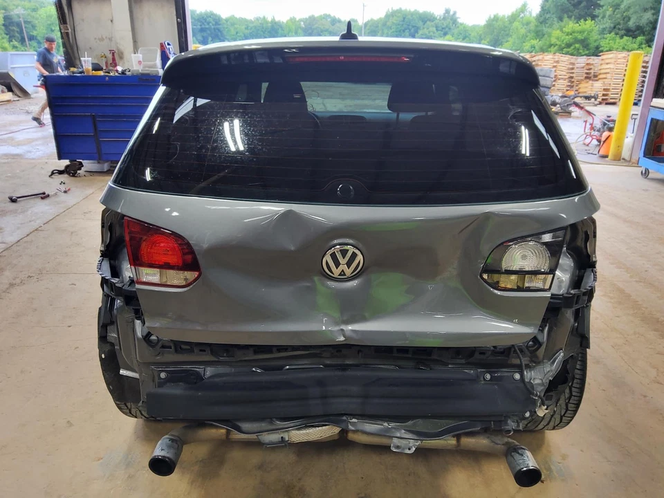 Б/у компрессор кондиционера подходит: 2012 Volkswagen Golf GTI 2,0 л двигатель ID CDMA класса A - Изображение 4 из 4